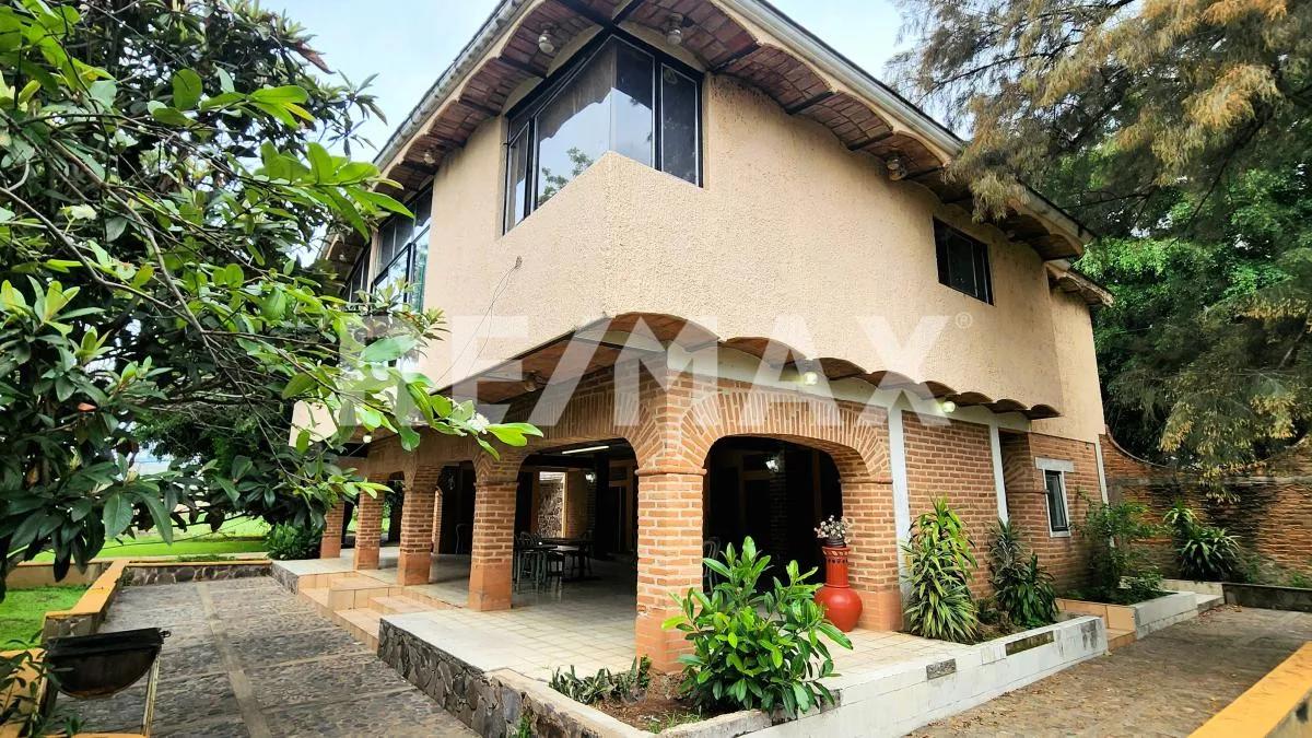 secondary property images 1