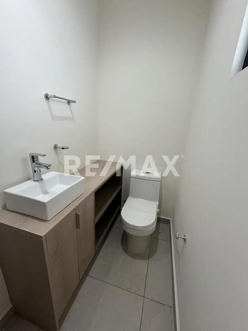 secondary property images 0