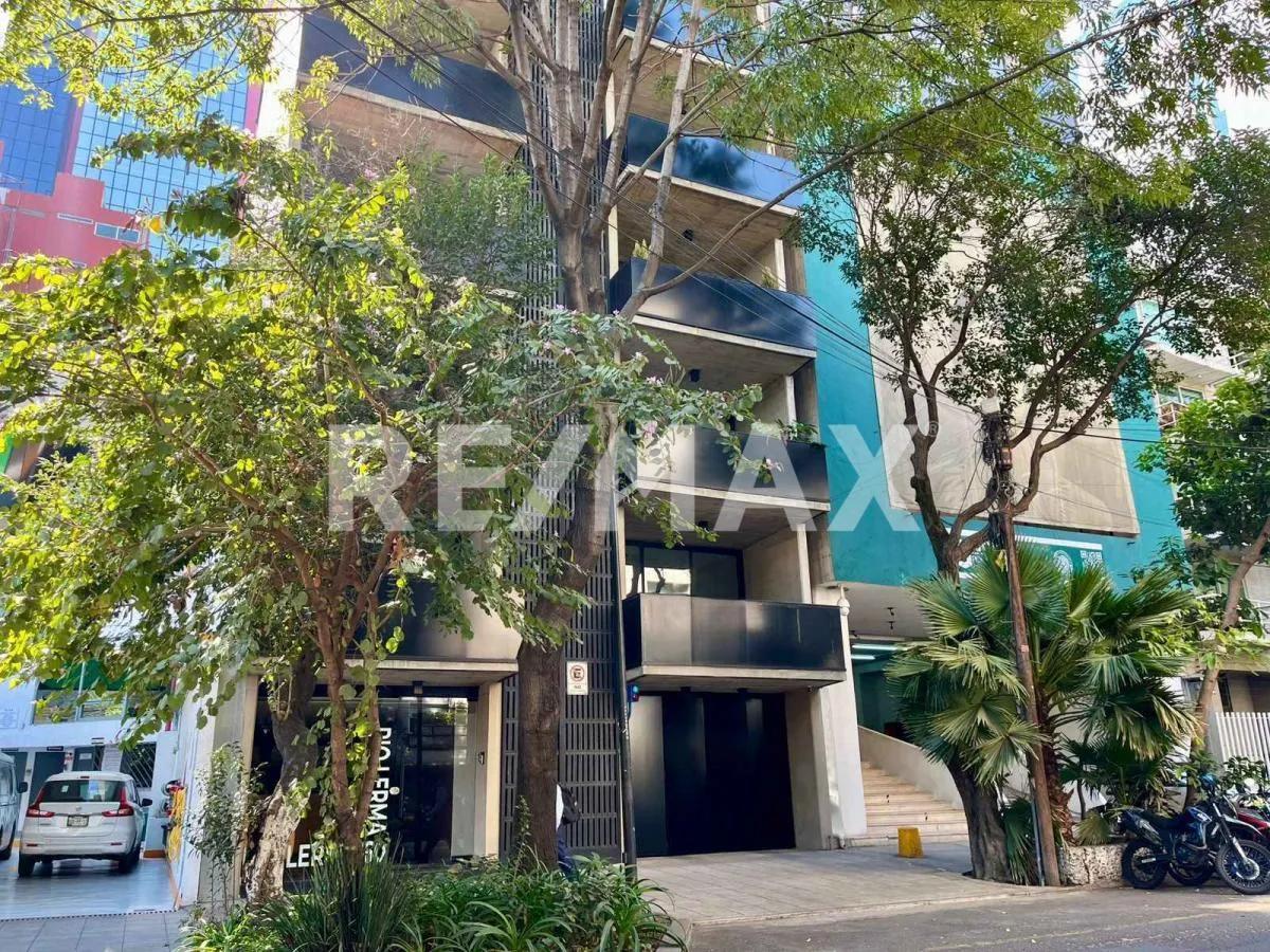 main property photo