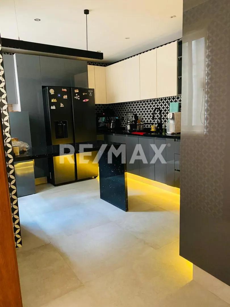 secondary property images 0