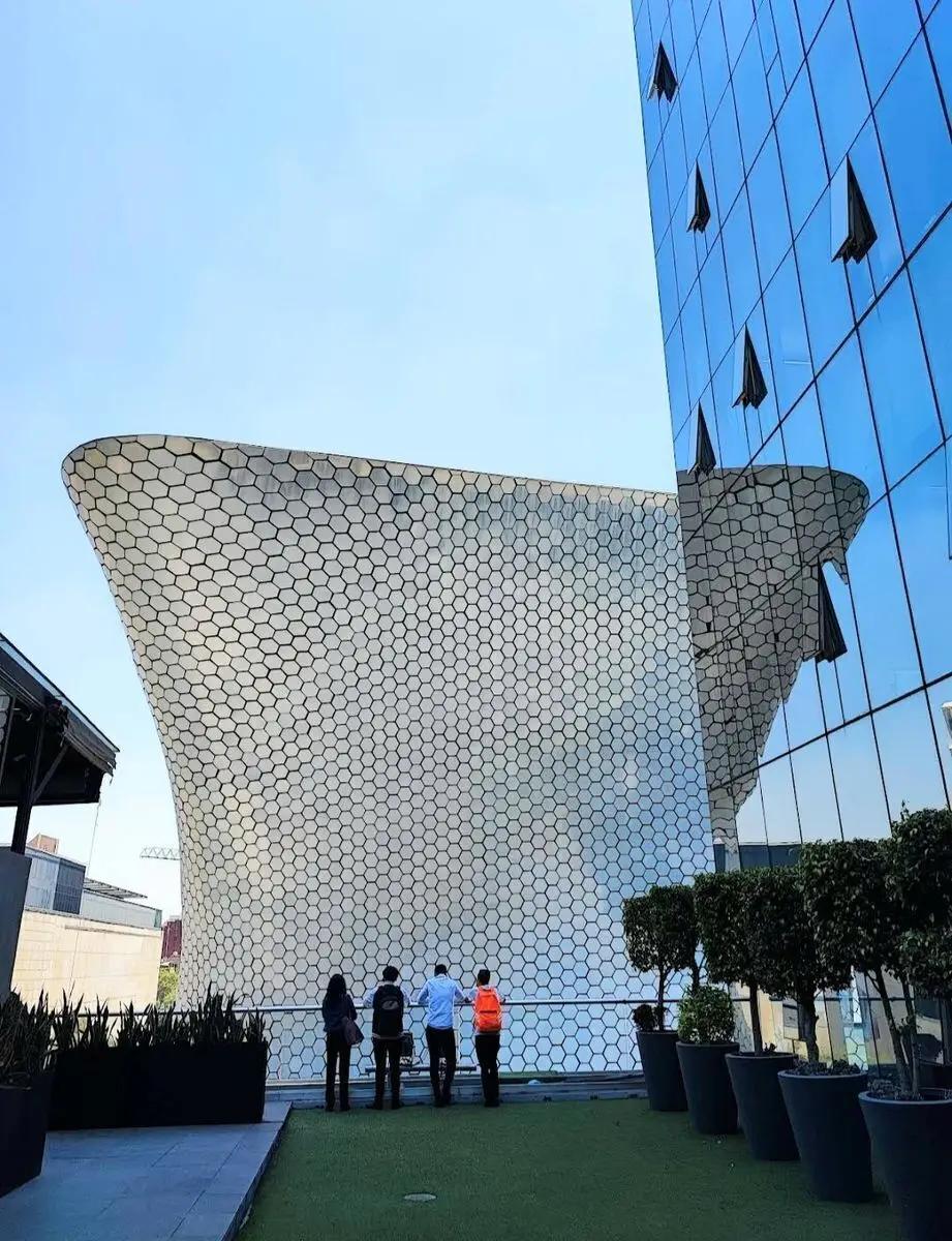 secondary property images 0