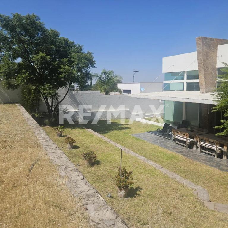 Property Image Property Image