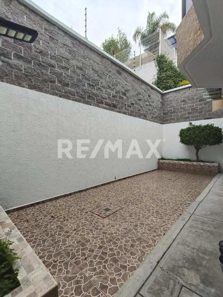 Property Image Property Image