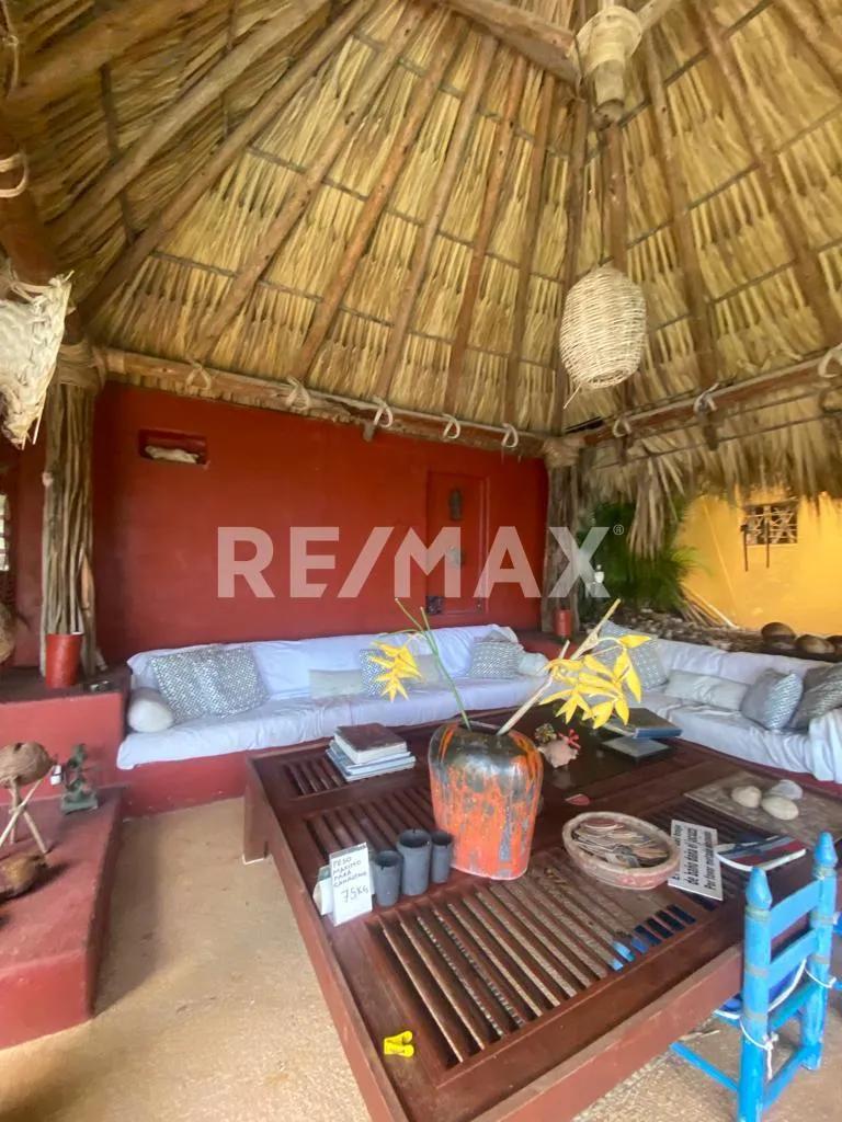 secondary property images 0