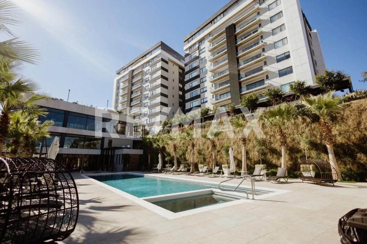 main property photo