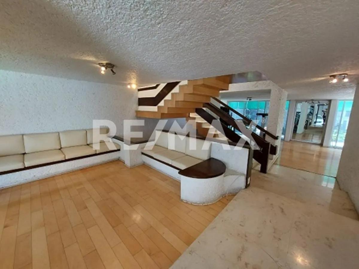 main property photo