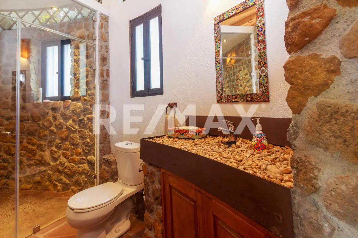 secondary property images 3