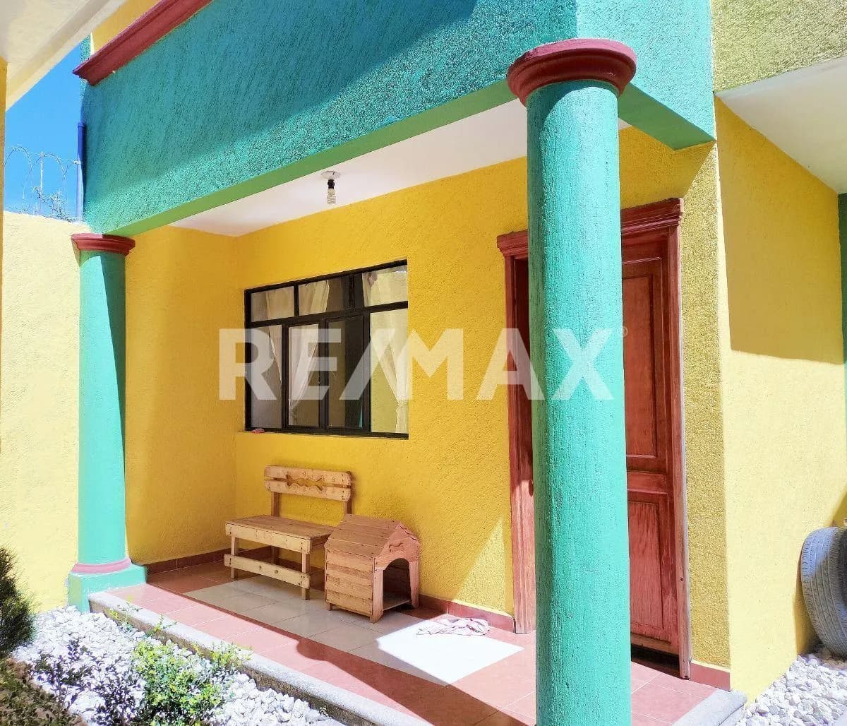 secondary property images 0