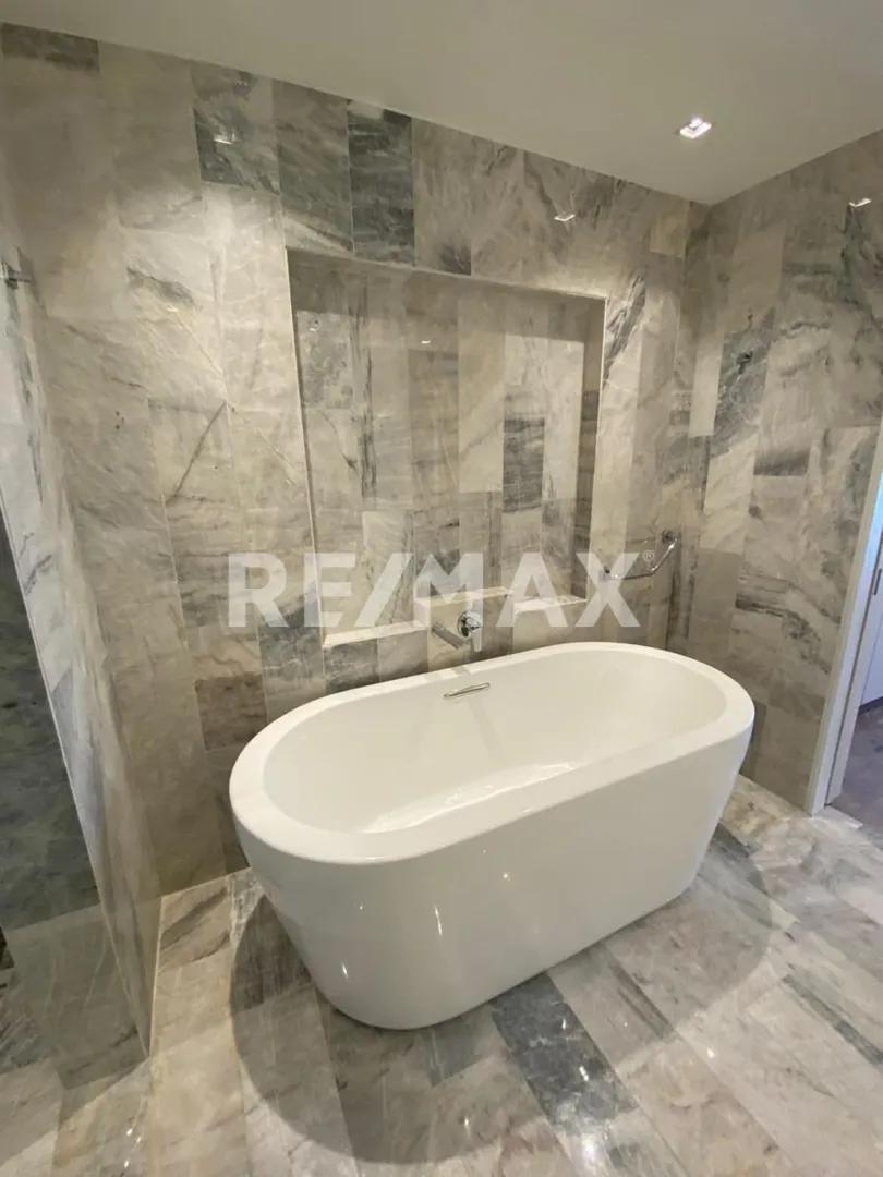 secondary property images 2