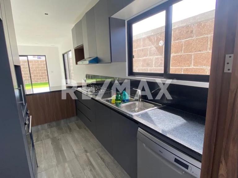 Property Image Property Image