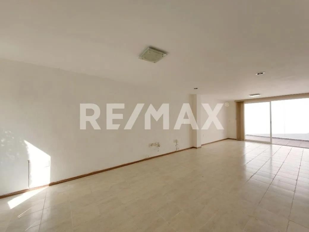 main property photo