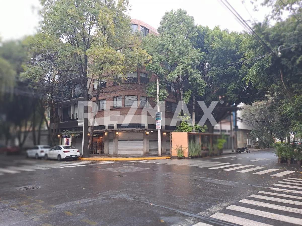 main property photo