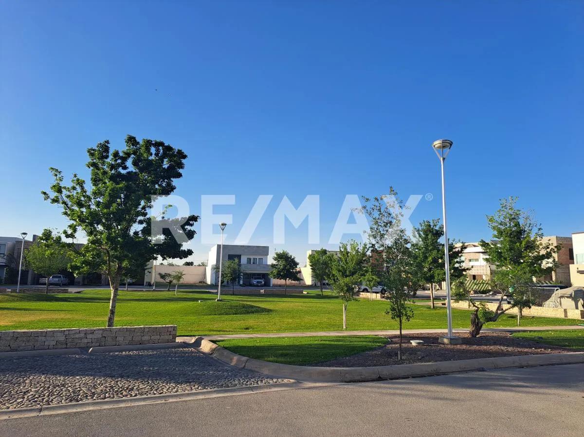 main property photo