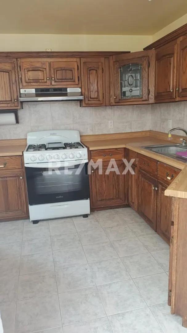 secondary property images 0