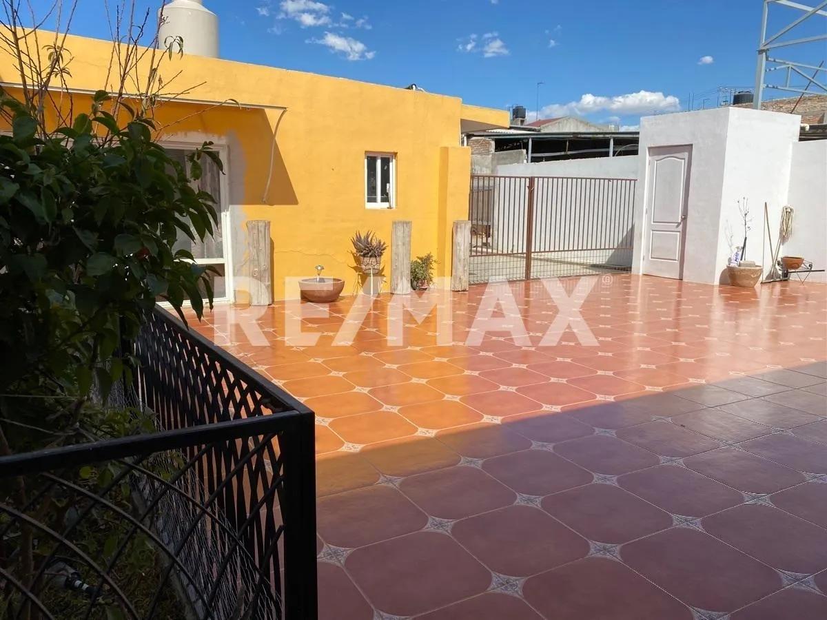 secondary property images 0