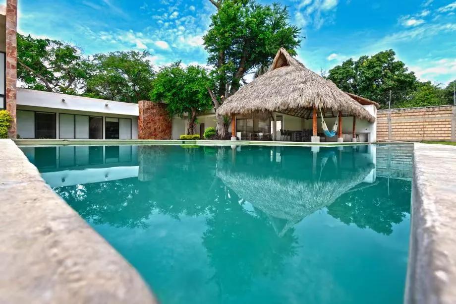 secondary property images 0