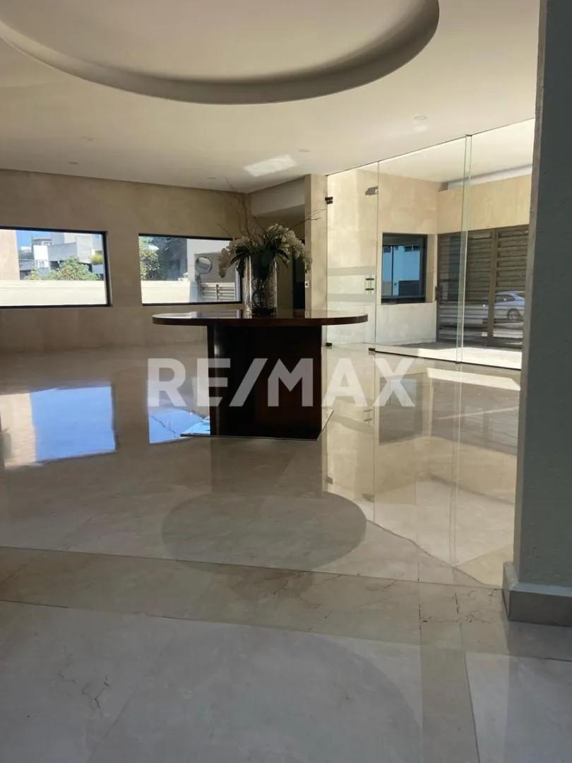 secondary property images 0