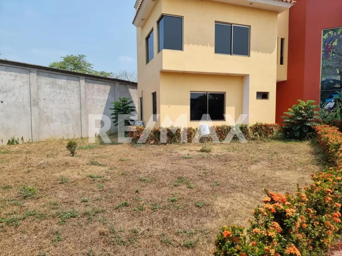 secondary property images 3