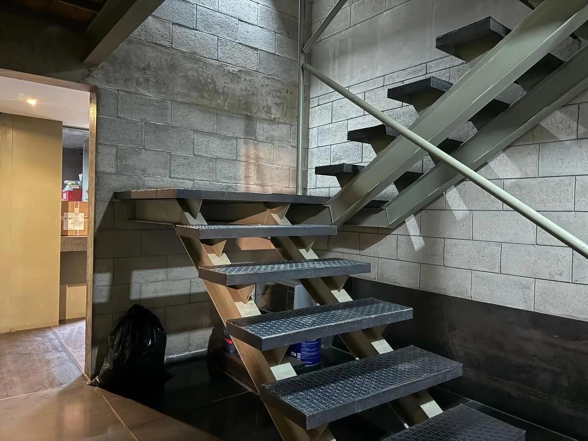 secondary property images 0