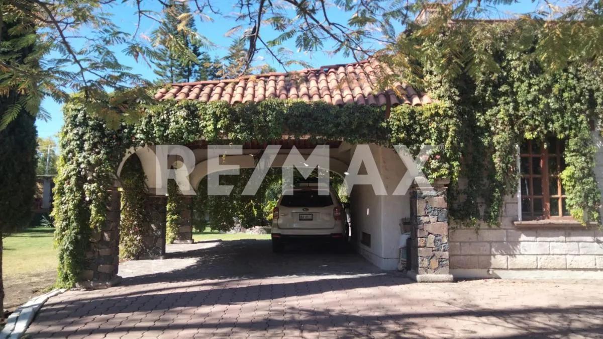 secondary property images 3