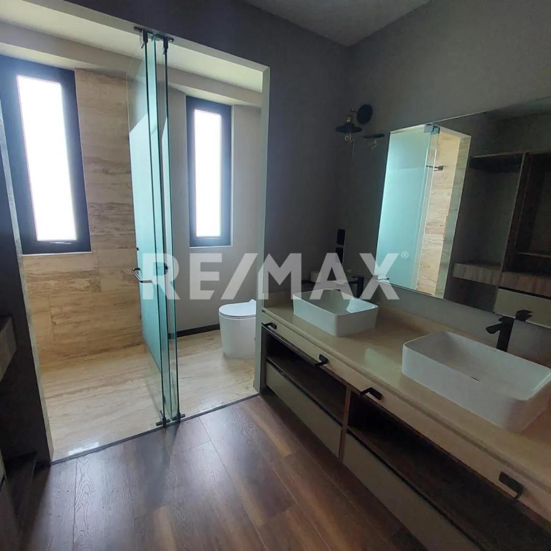 secondary property images 2