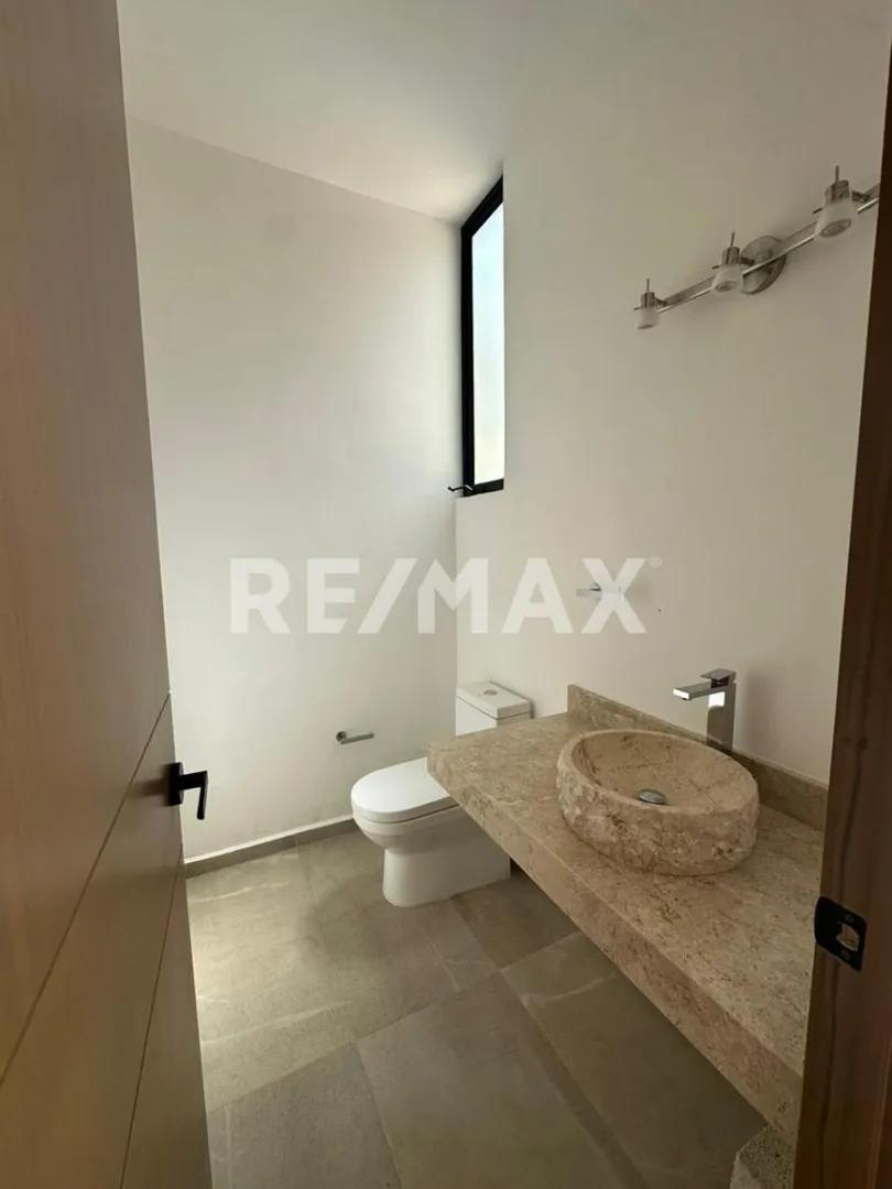 secondary property images 0