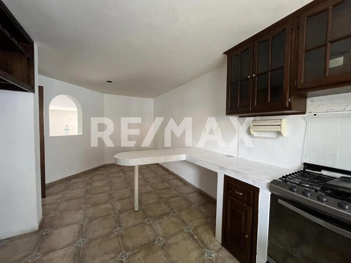 secondary property images 0