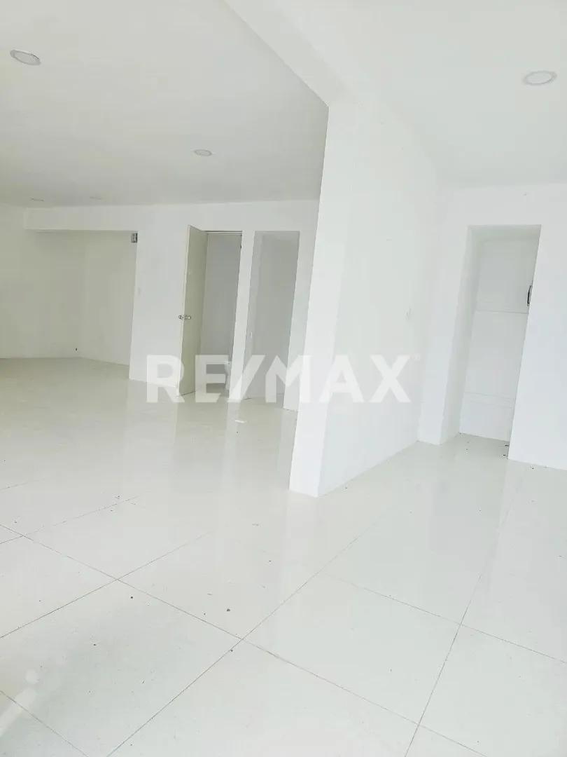 secondary property images 0