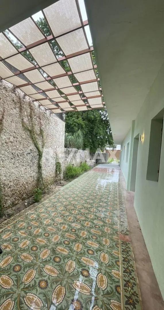 secondary property images 0