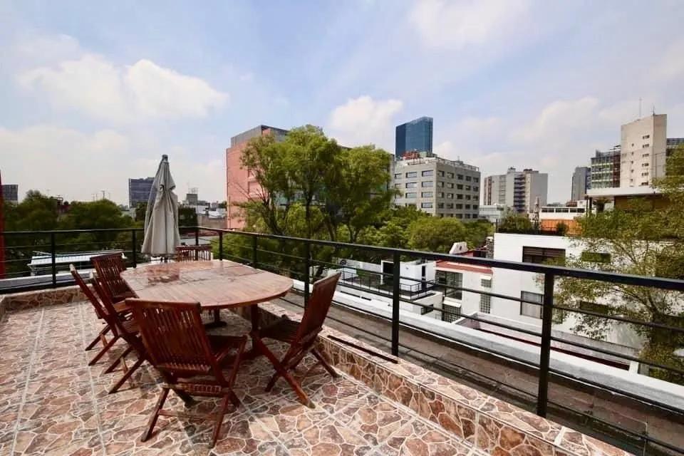main property photo