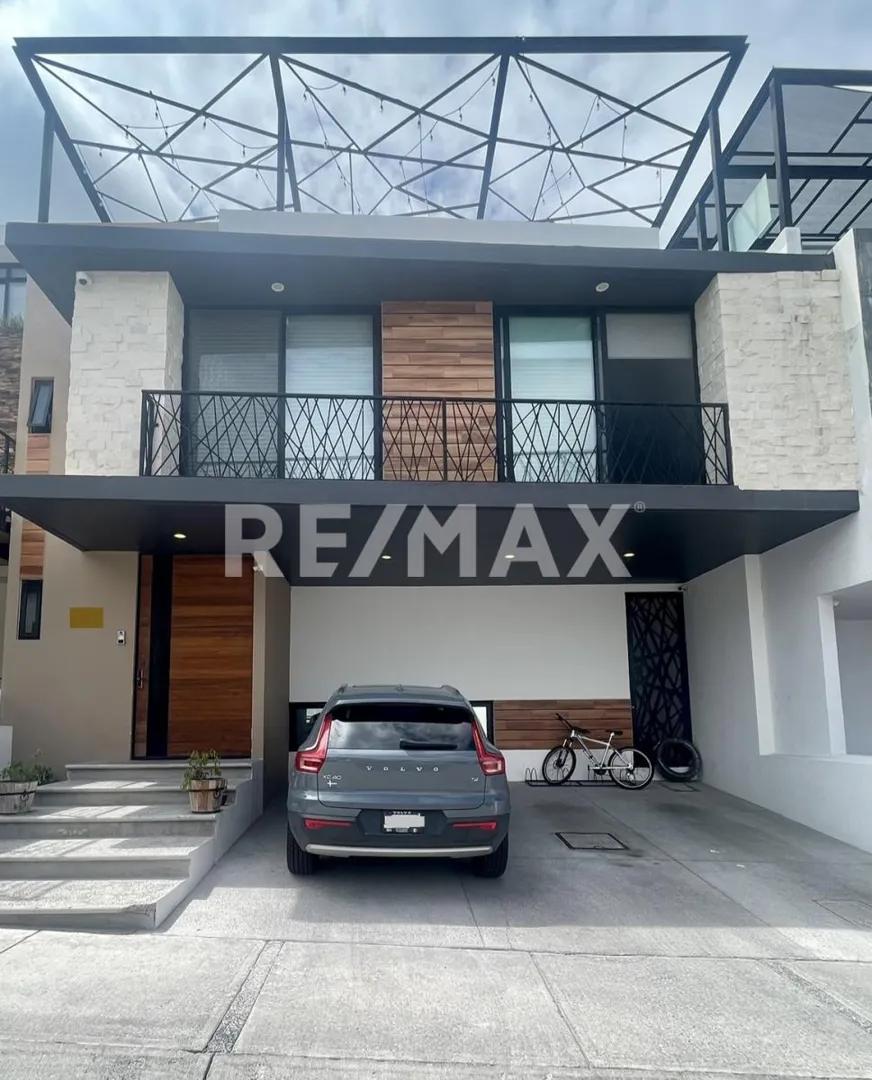 main property photo