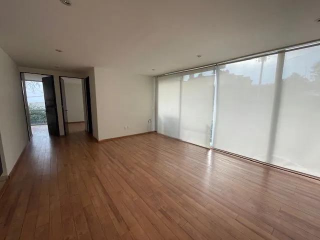 main property photo