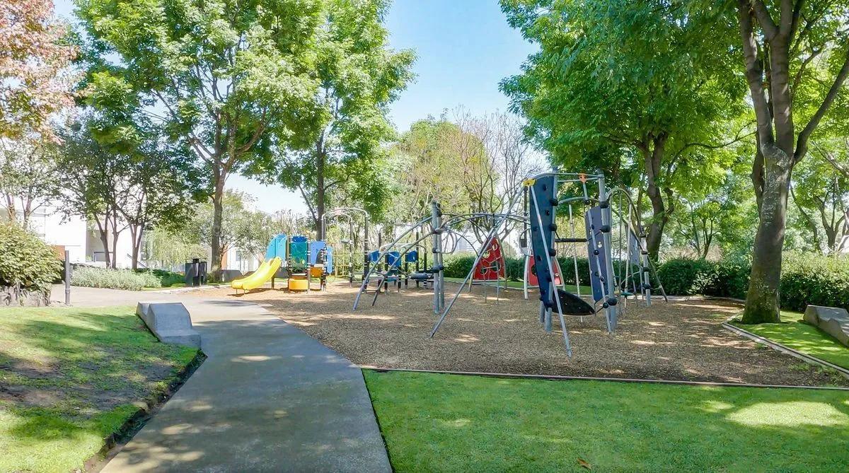 secondary property images 0