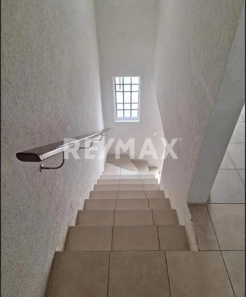 secondary property images 2