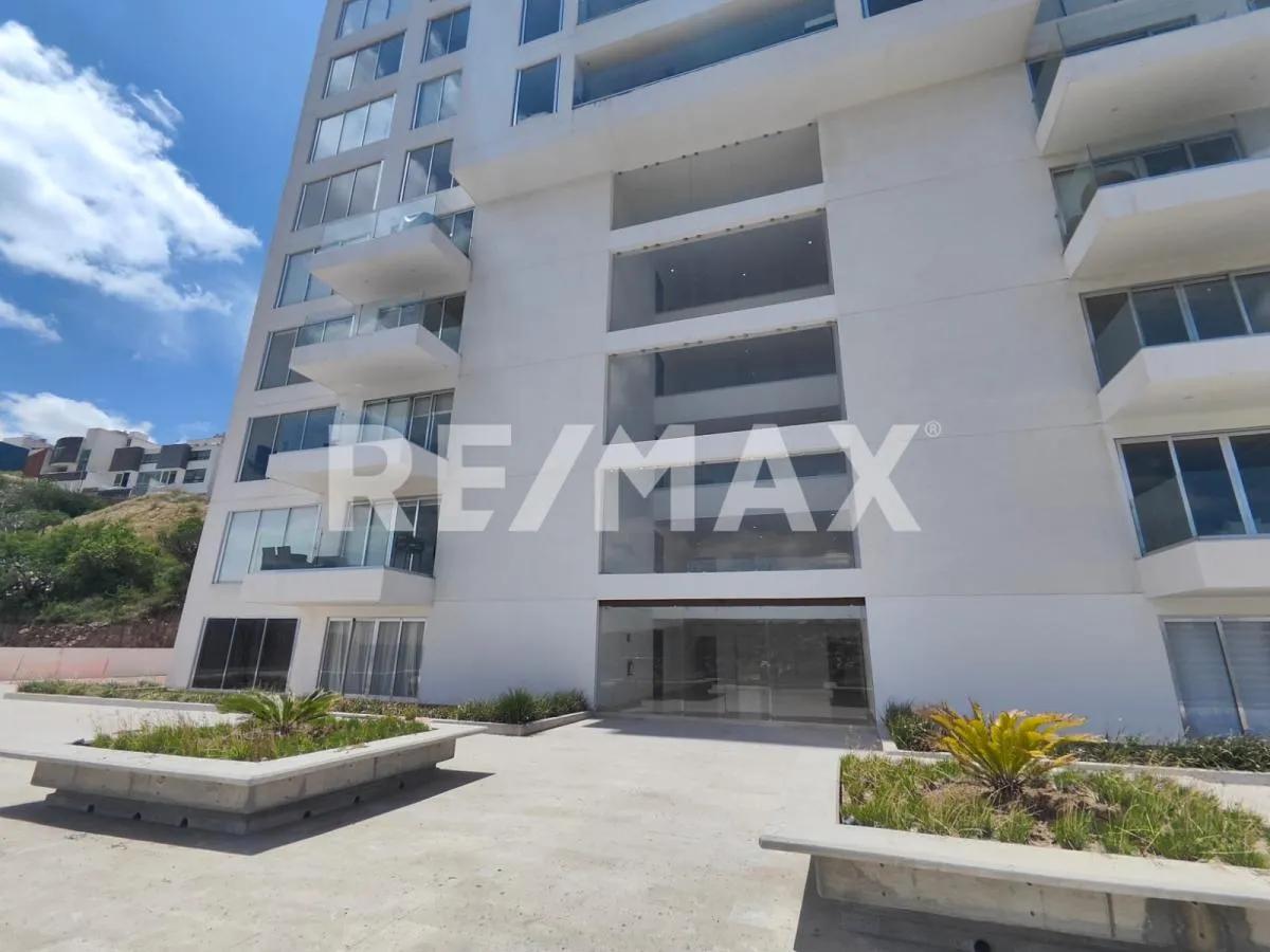 main property photo