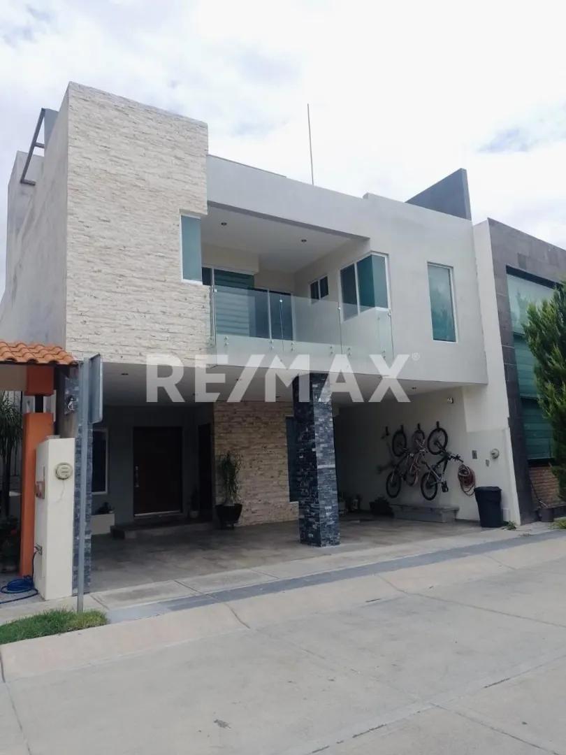 main property photo