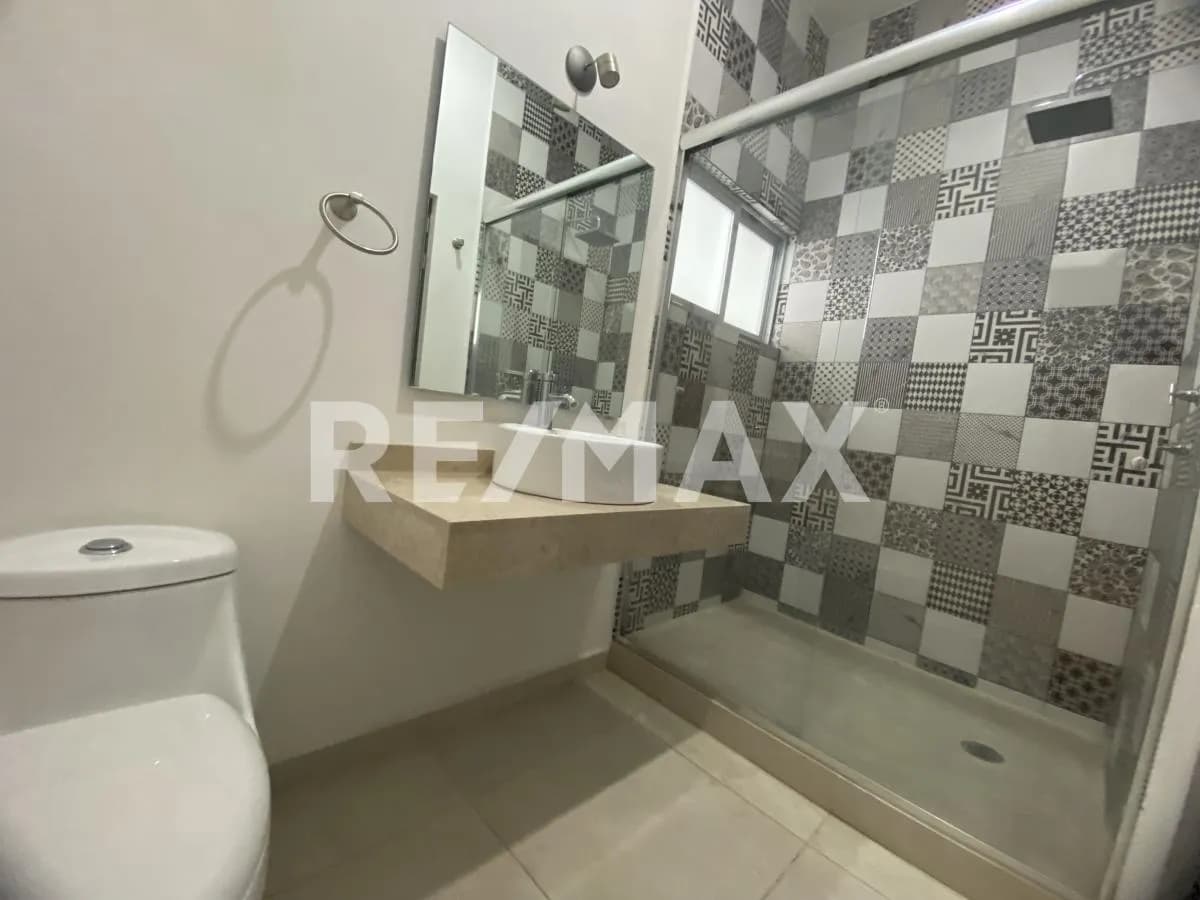 secondary property images 1