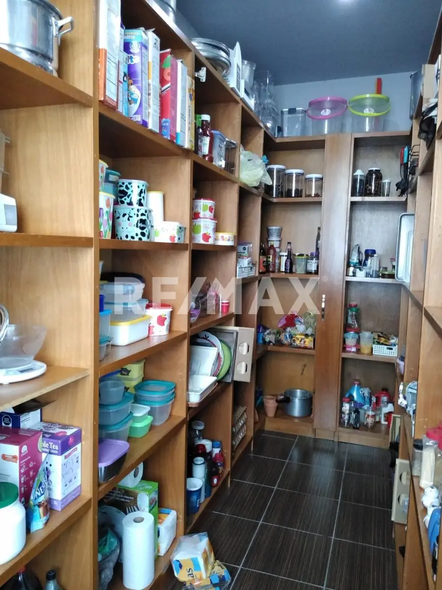 secondary property images 3