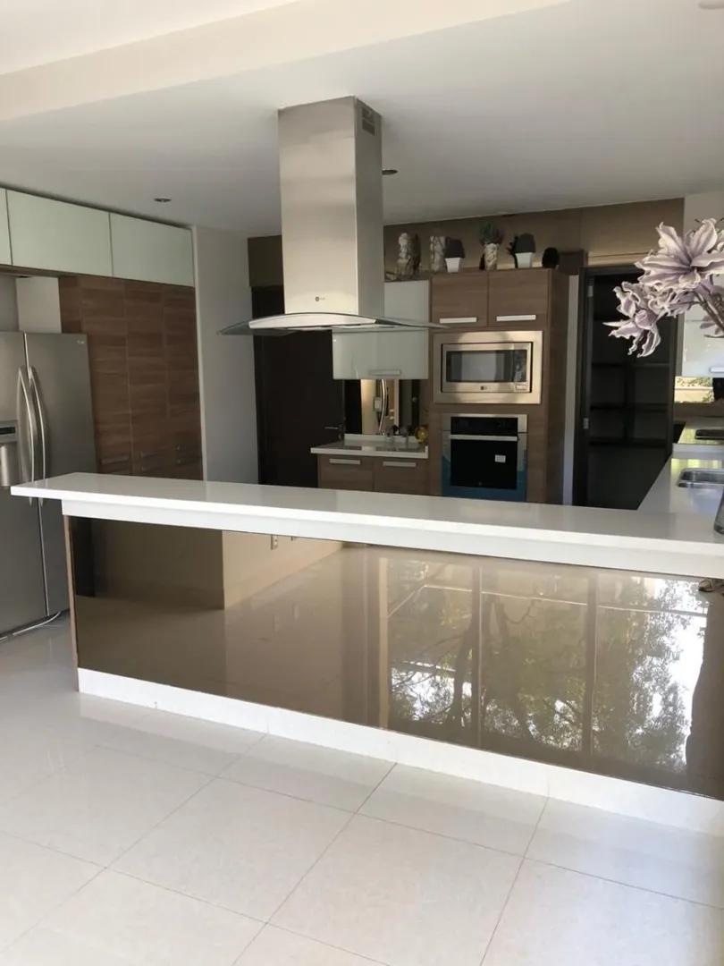 secondary property images 2