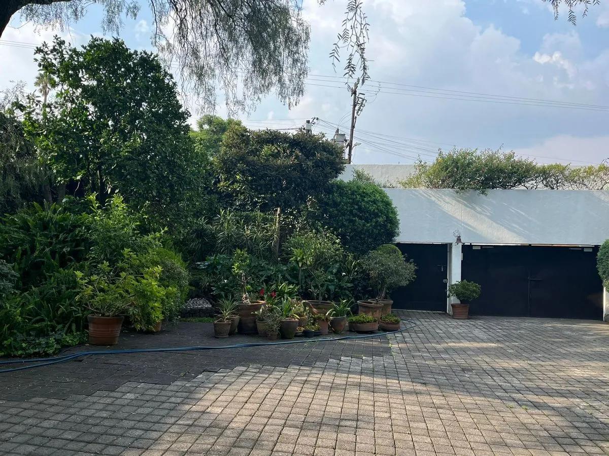 main property photo