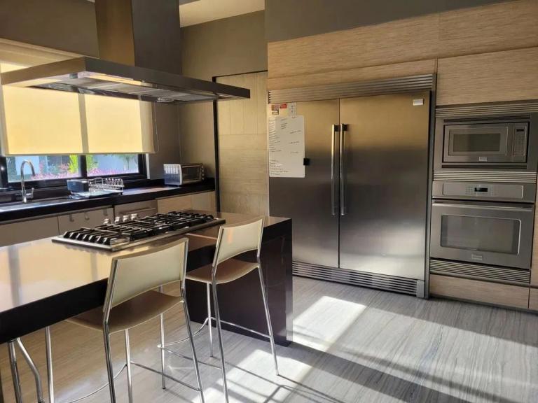 Property Image Property Image