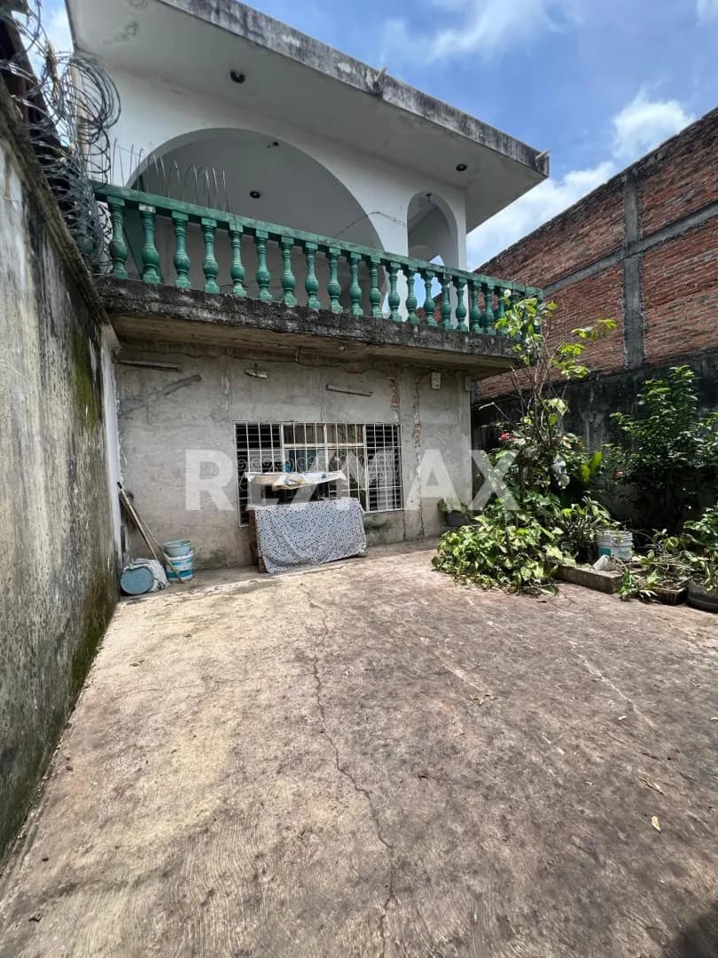 secondary property images 0