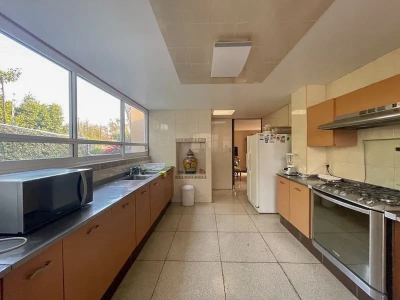 secondary property images 2