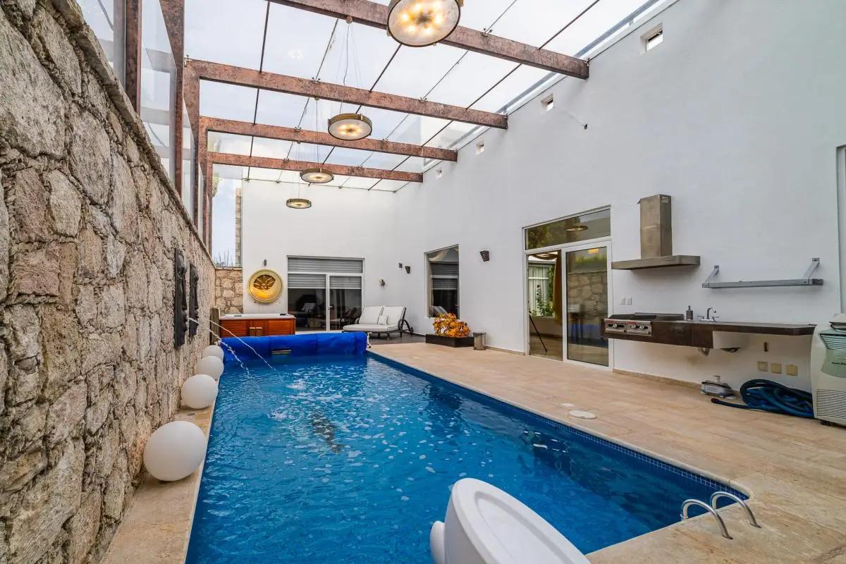 secondary property images 0