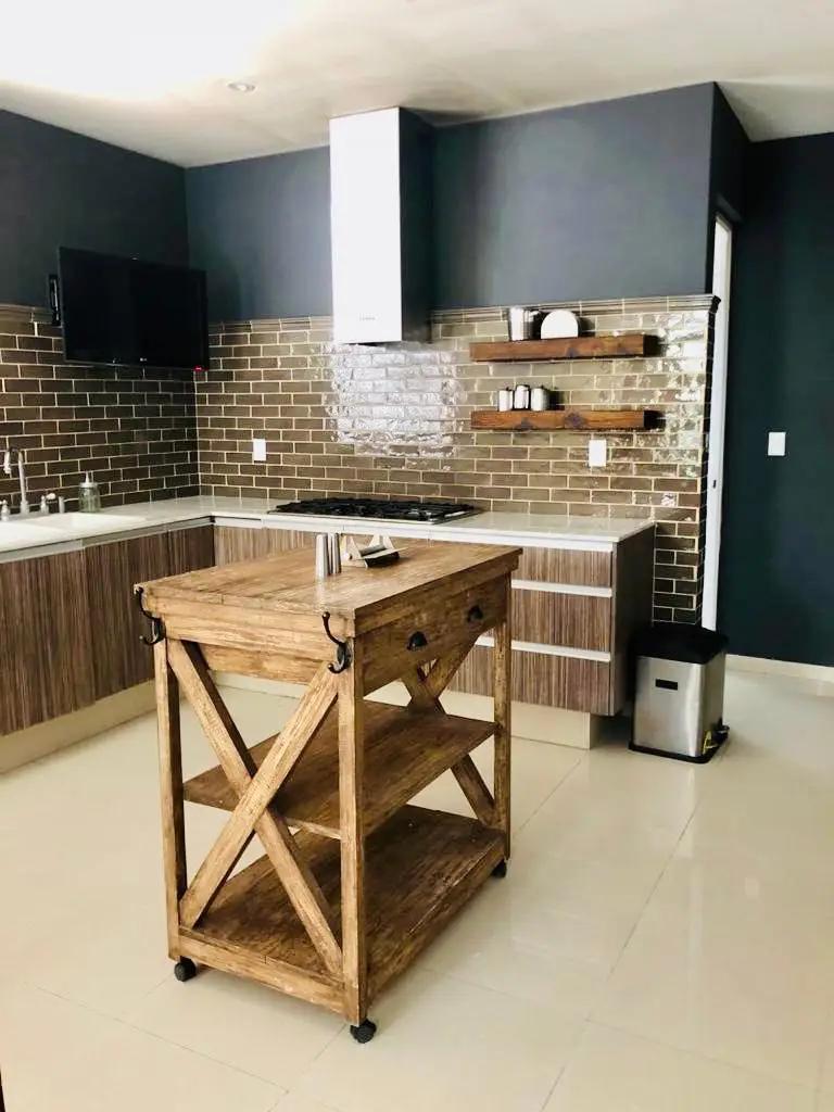 secondary property images 0