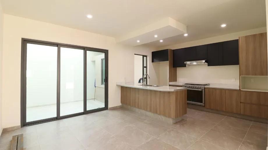 secondary property images 0