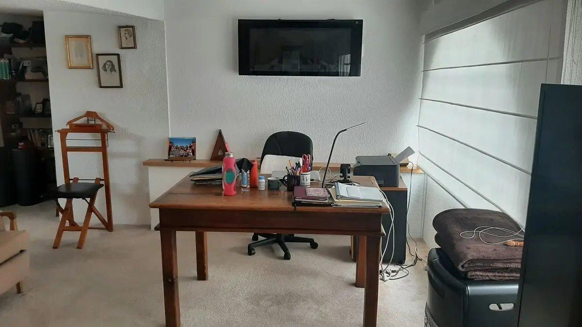 main property photo