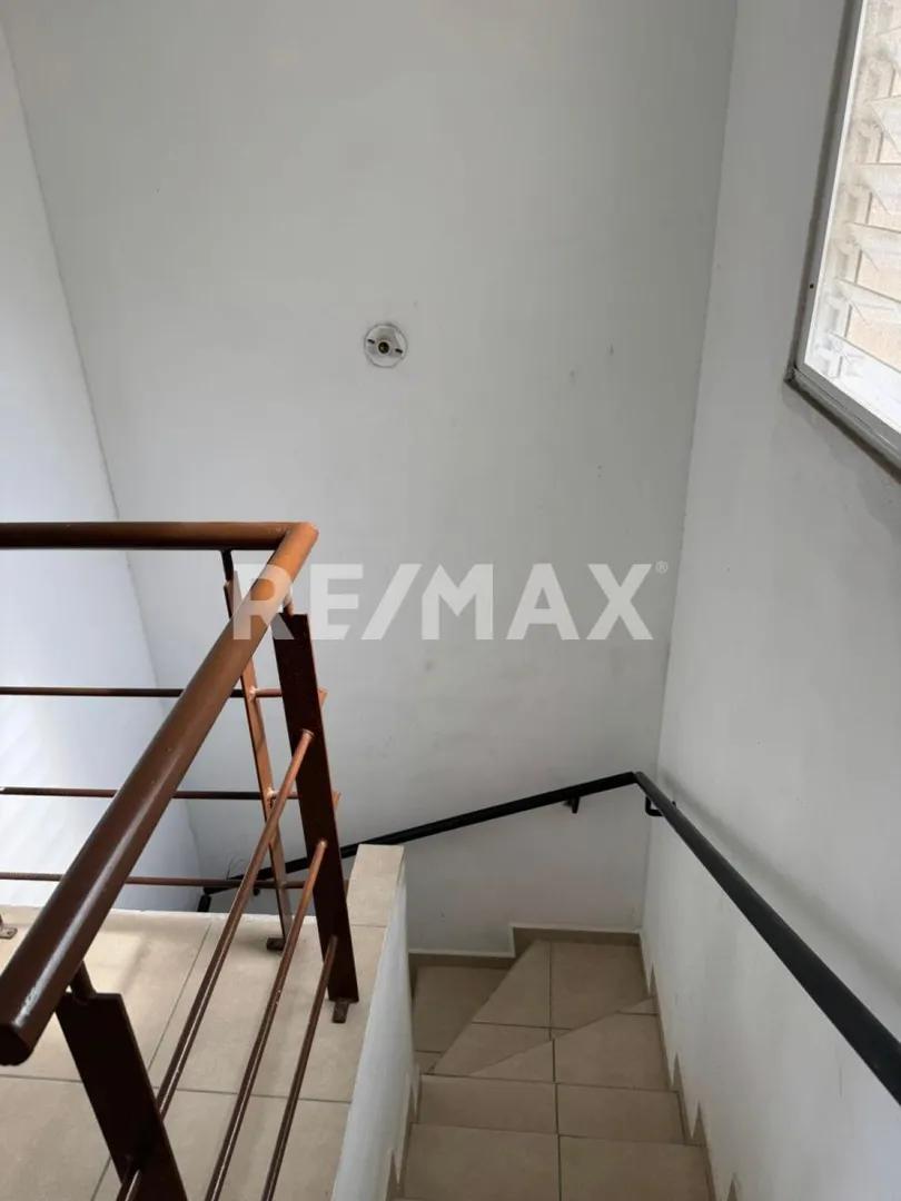 secondary property images 3