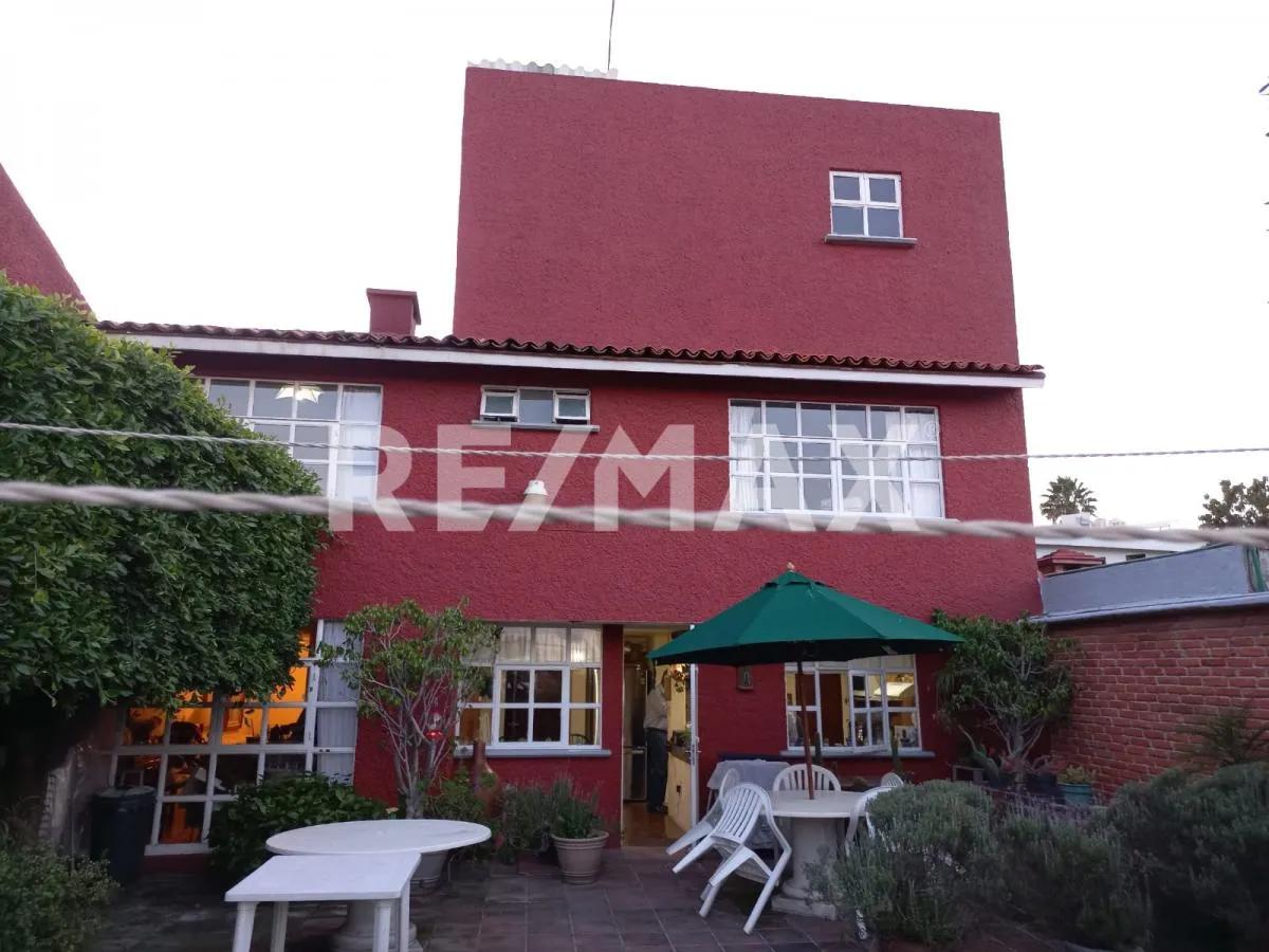 main property photo
