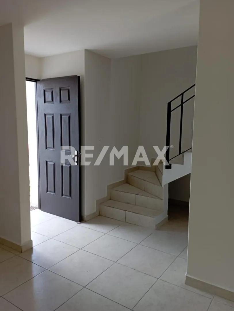 secondary property images 0